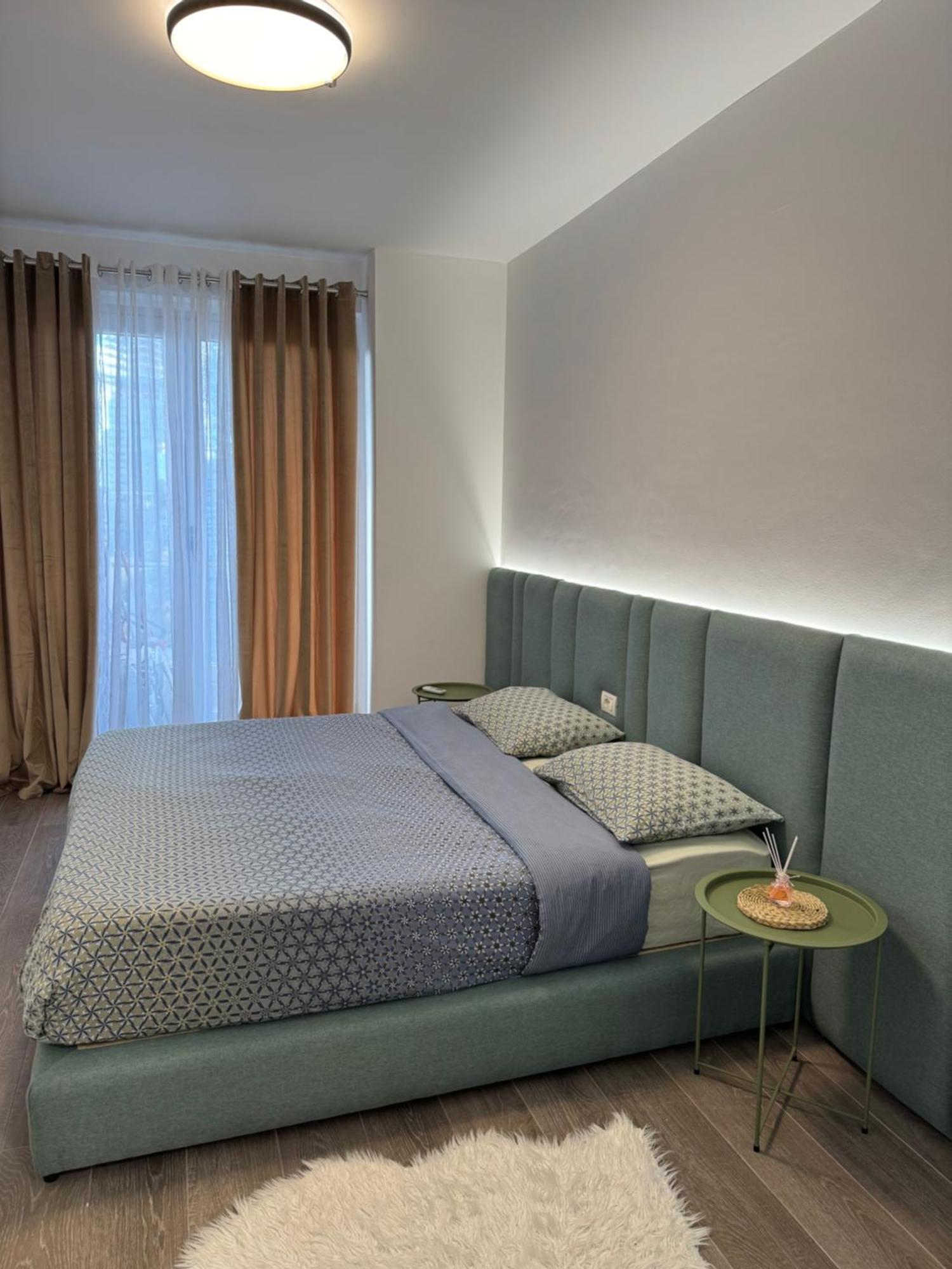 Free Parking Skanderbeg Square - Spacious Central Apartment Tirana Exterior foto